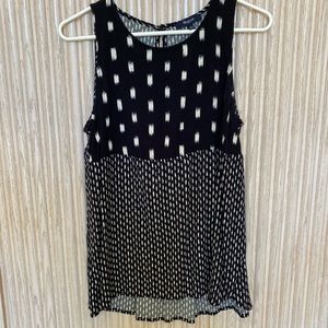 Sleeveless top